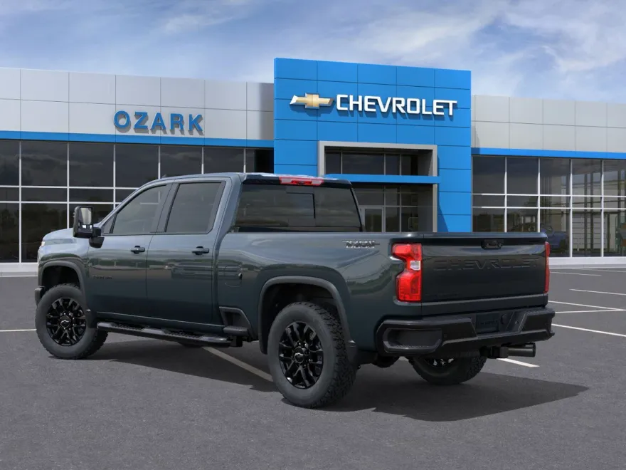 2025 Chevrolet Silverado 3500HD LT photo 1