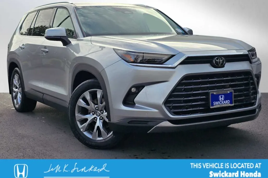 2024 Toyota Grand Highlander Hybrid Limited photo 1