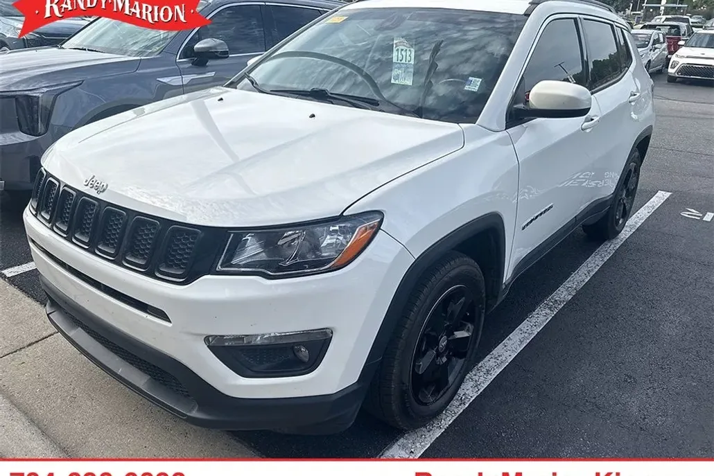 2019 Jeep Compass Latitude photo 1