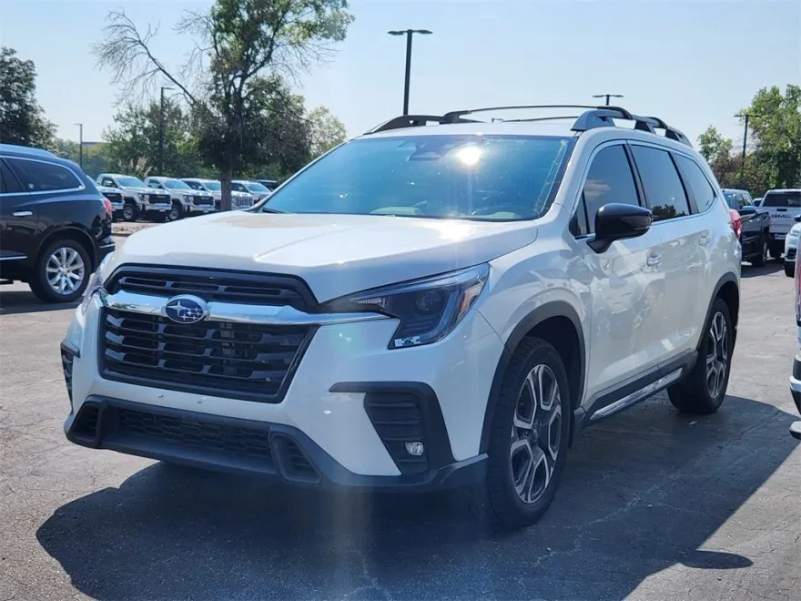 2024 Subaru Ascent Limited photo 1