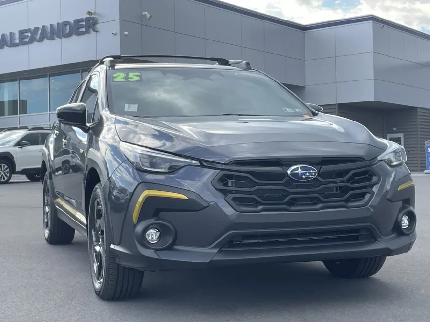 2025 Subaru Crosstrek Sport photo 1