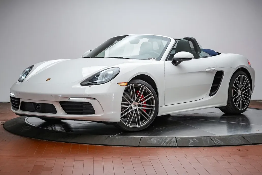 2025 Porsche Boxster S photo 1