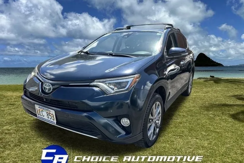 2017 Toyota RAV4 Hybrid Limited photo 1