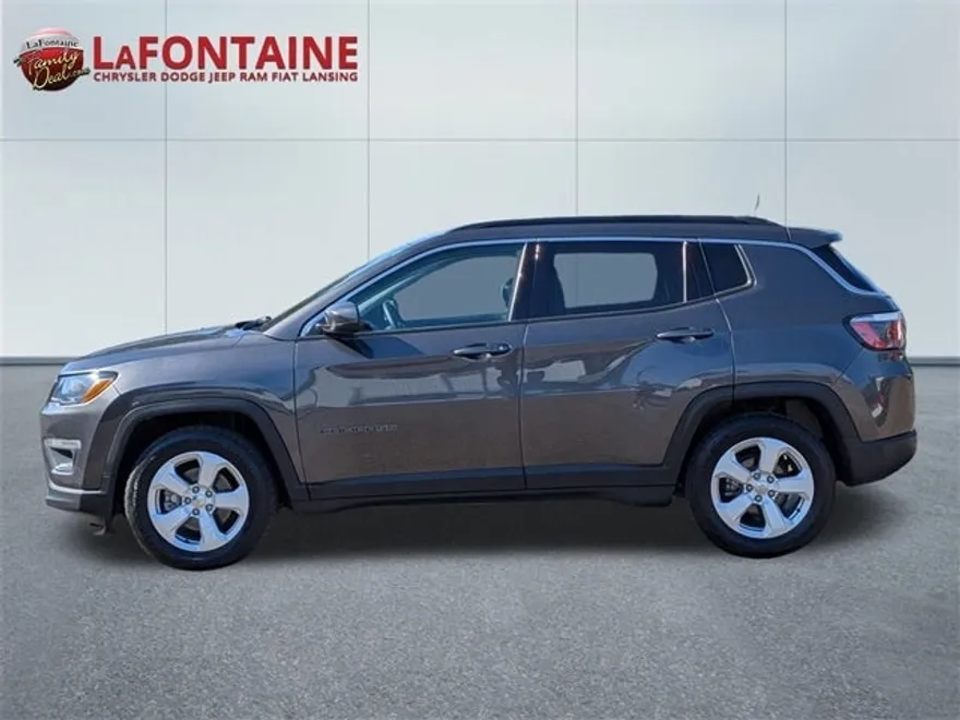 2019 Jeep Compass Latitude photo 1