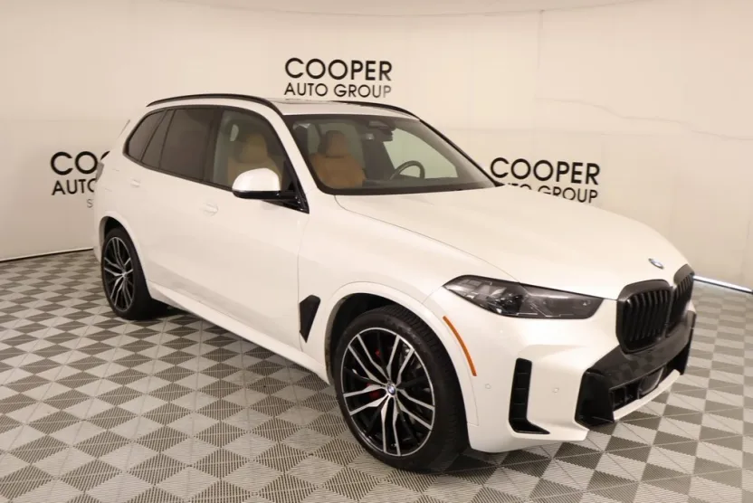 2024 Bmw X5 xDrive40i M photo 1
