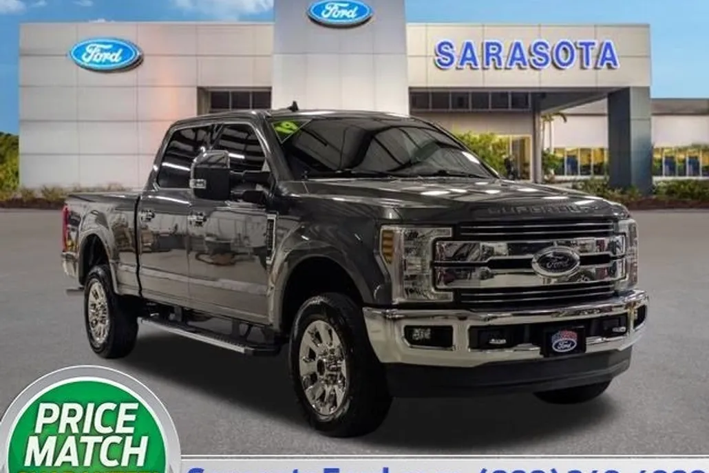 2019 Ford F-250 Lariat photo 1