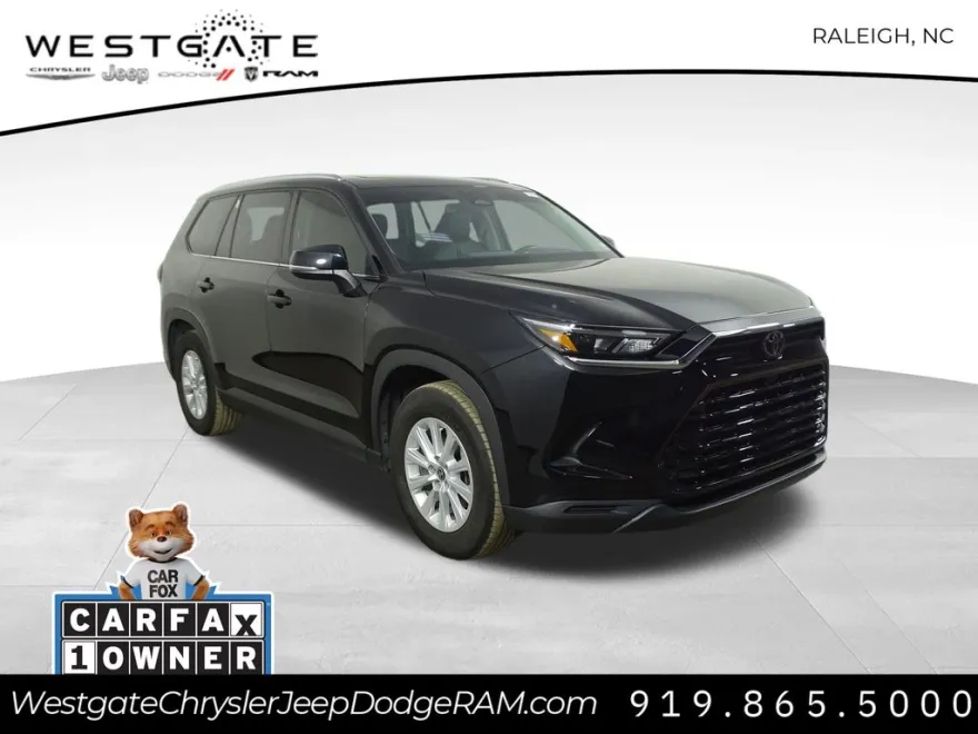 2024 Toyota Grand Highlander XLE photo 1