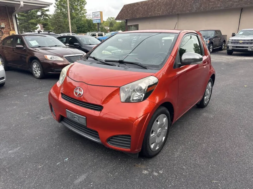 2012 Scion iQ Base photo 1