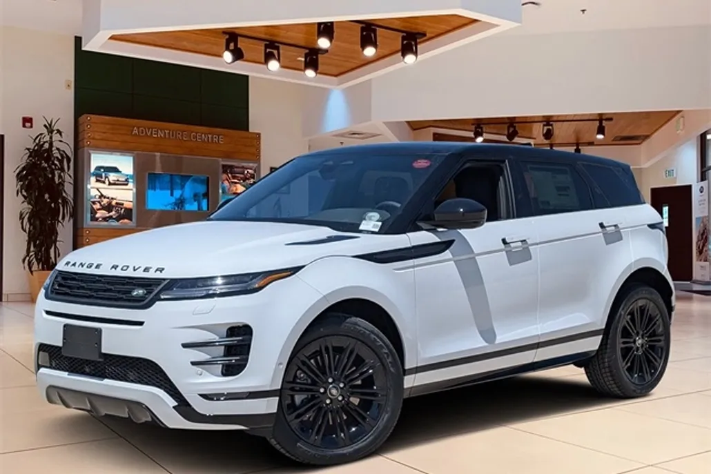 2026 Land Rover Range Rover Evoque Dynamic SE photo 1