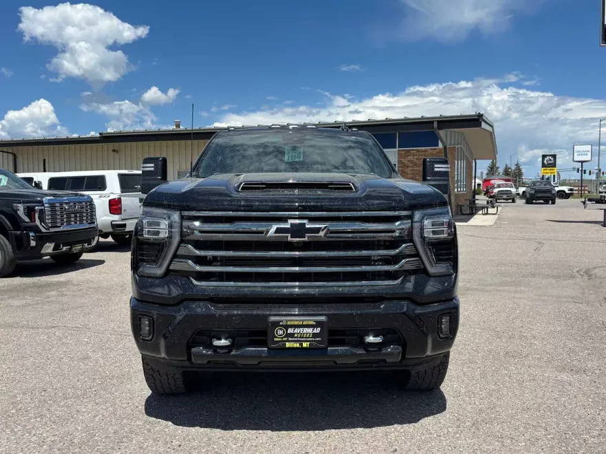 2024 Chevrolet Silverado 3500HD High Country photo 1