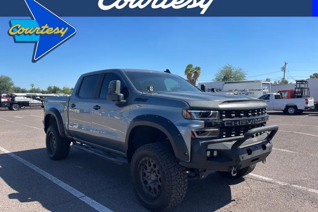 2020 Chevrolet Silverado 1500 Custom Trail Boss photo 1