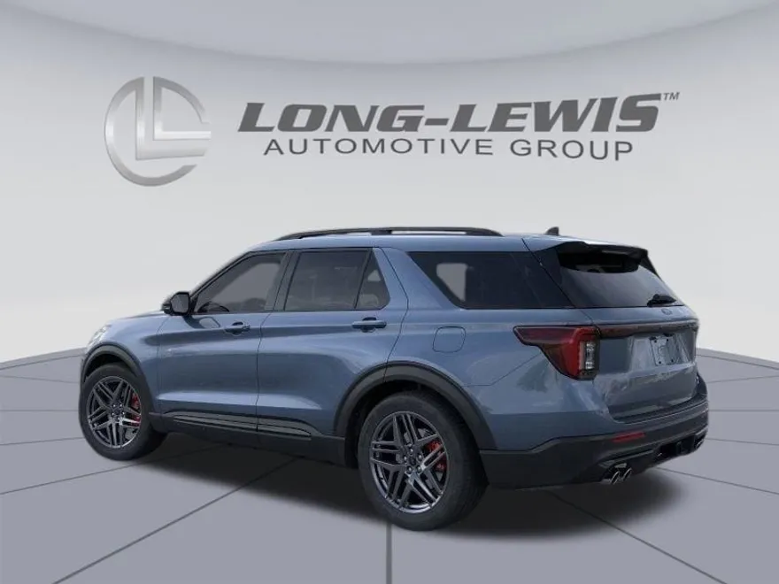 2025 Ford Explorer ST photo 1