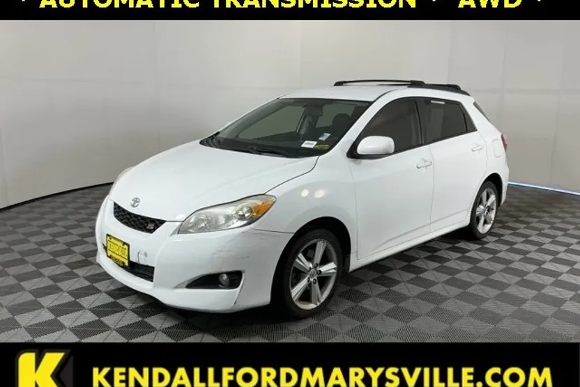 2010 Toyota Corolla Matrix L 4WD photo 1