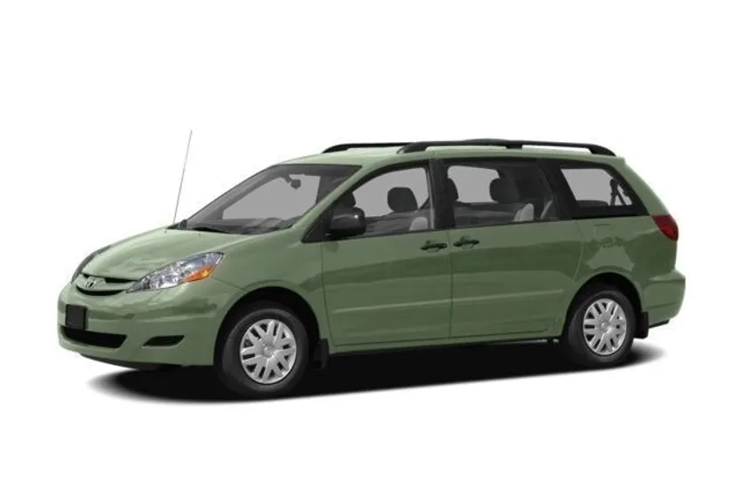 2008 Toyota Sienna XLE photo 1