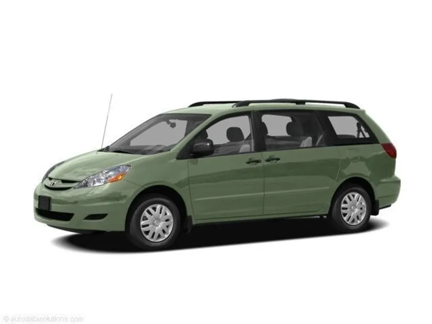 2008 Toyota Sienna XLE photo 1