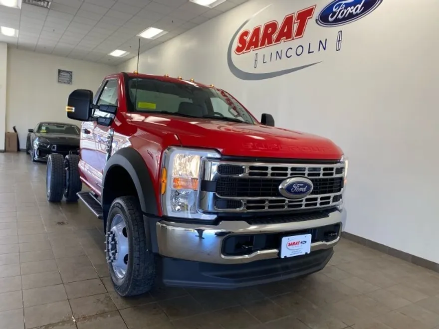 2024 Ford F-550 XLT photo 1