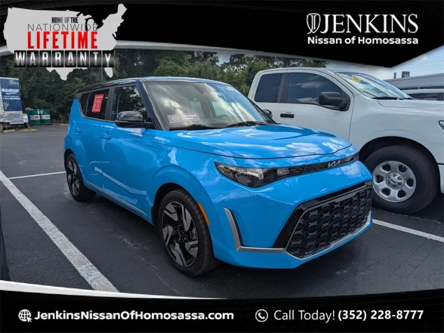 2023 Kia Soul GT-Line photo 1