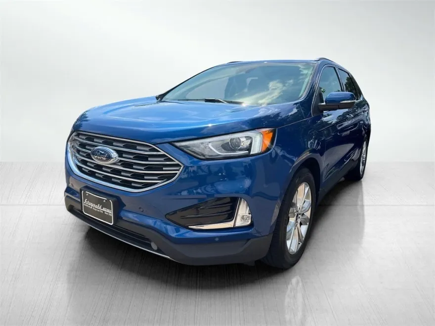 2020 Ford Edge Titanium photo 1