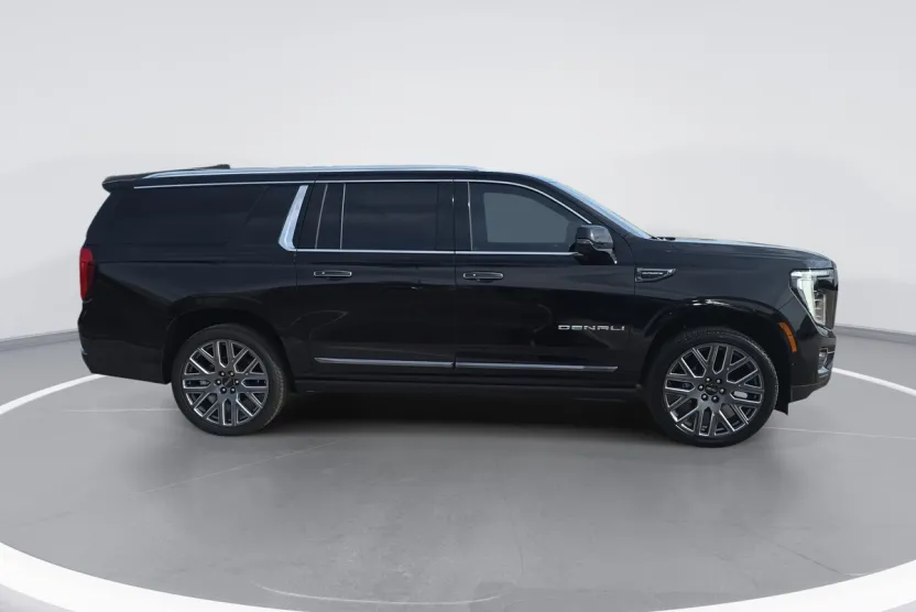 2025 Gmc Yukon XL Denali Ultimate photo 1