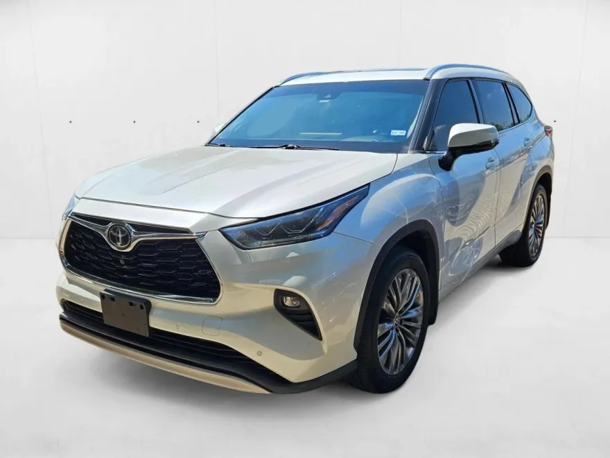 2020 Toyota Highlander Platinum photo 1