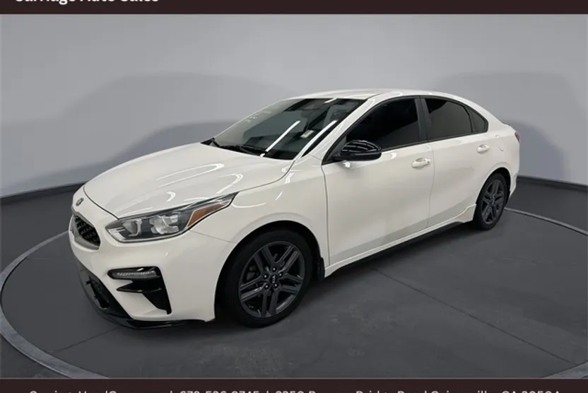 2021 Kia Forte GT-Line photo 1