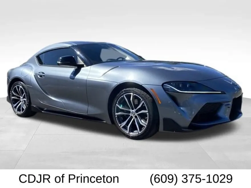2021 Toyota Supra 2.0 photo 1