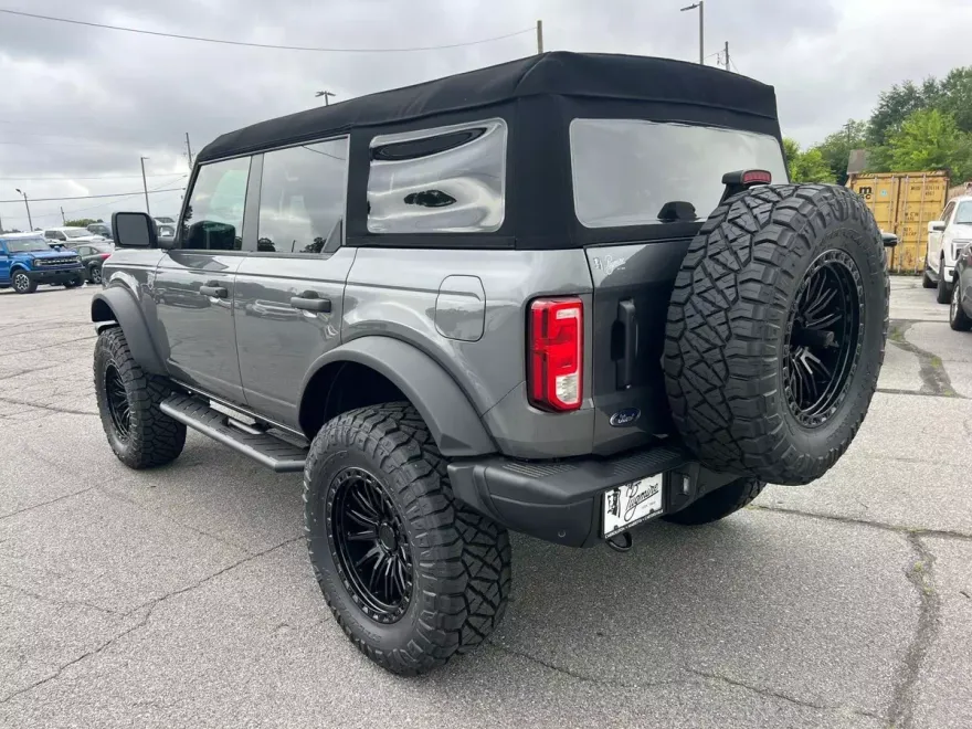 2025 Ford Bronco Big Bend photo 5