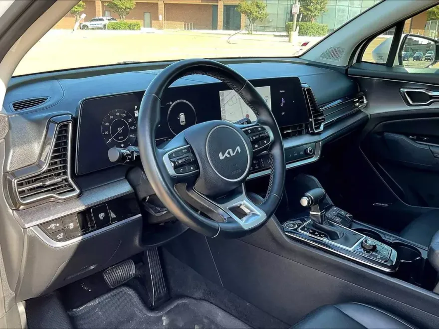 2023 Kia Sportage photo 1