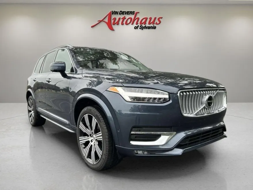 2022 Volvo XC90 Inscription photo 1