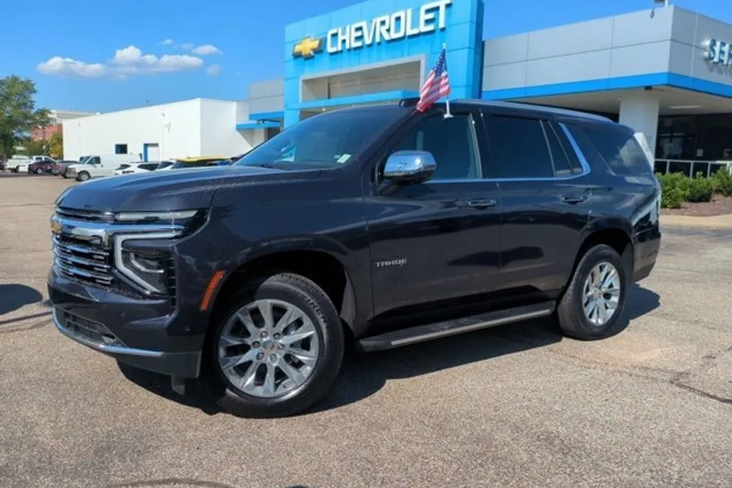 2025 Chevrolet Tahoe Premier photo 1