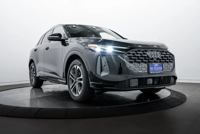 2025 Audi Q5 Premium Prestige photo 1