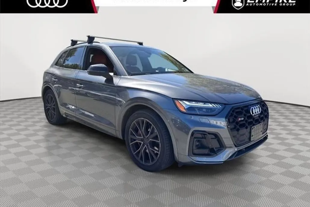 2023 Audi SQ5 Prestige photo 1