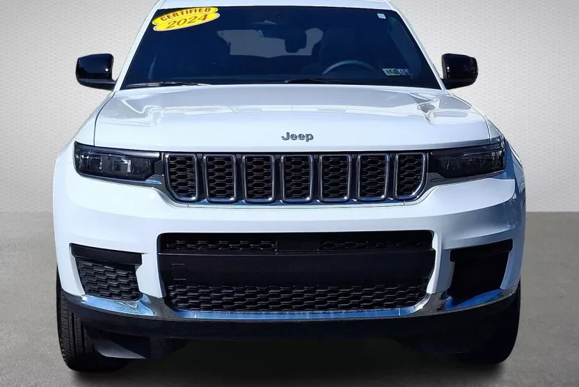 2024 Jeep Grand Cherokee Laredo photo 1