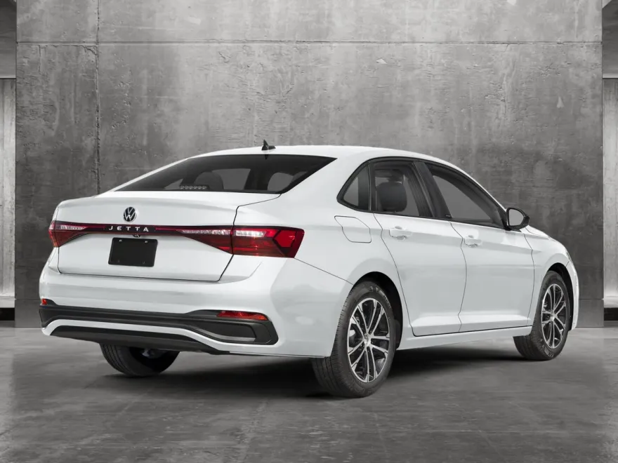 2025 Volkswagen Jetta 1.5T Sport photo 2