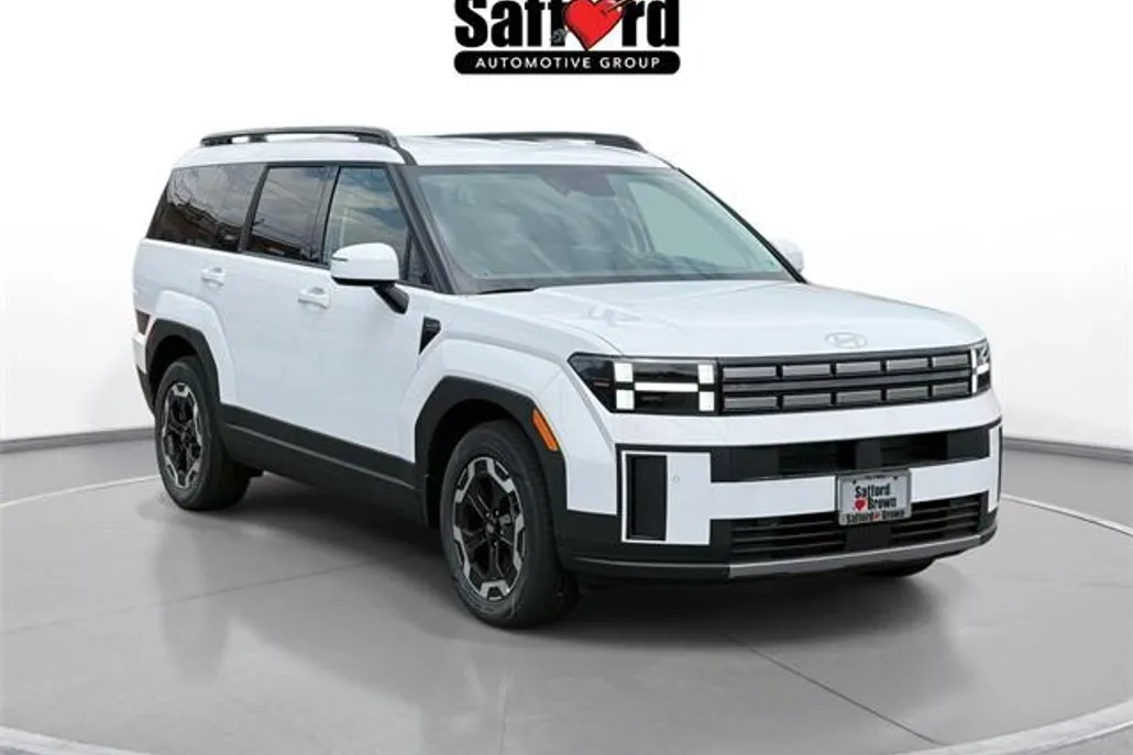 2025 Hyundai Santa Fe SEL photo 1