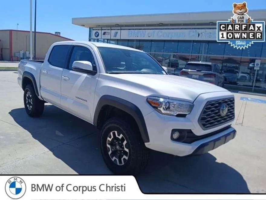2023 Toyota Tacoma TRD Off-Road V6 photo 1
