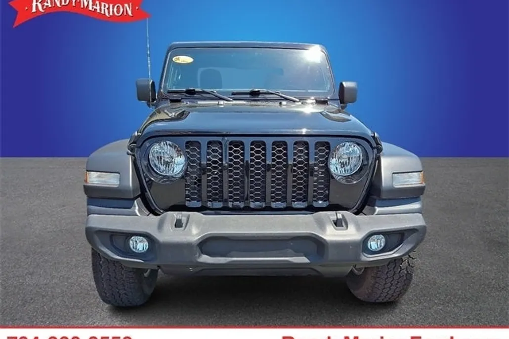 2021 Jeep Gladiator Sport photo 1