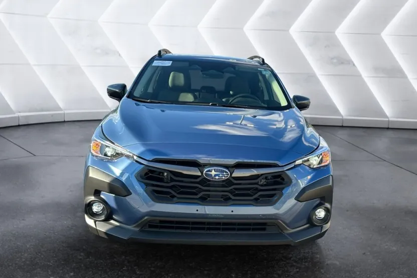 2024 Subaru Crosstrek Premium photo 1
