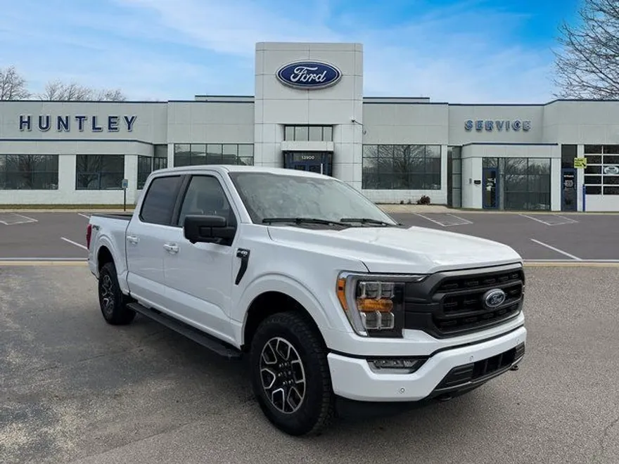 2023 Ford F-150 XLT photo 1