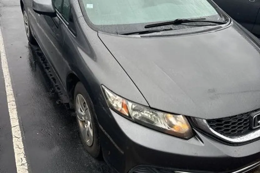 2013 Honda Civic LX photo 1