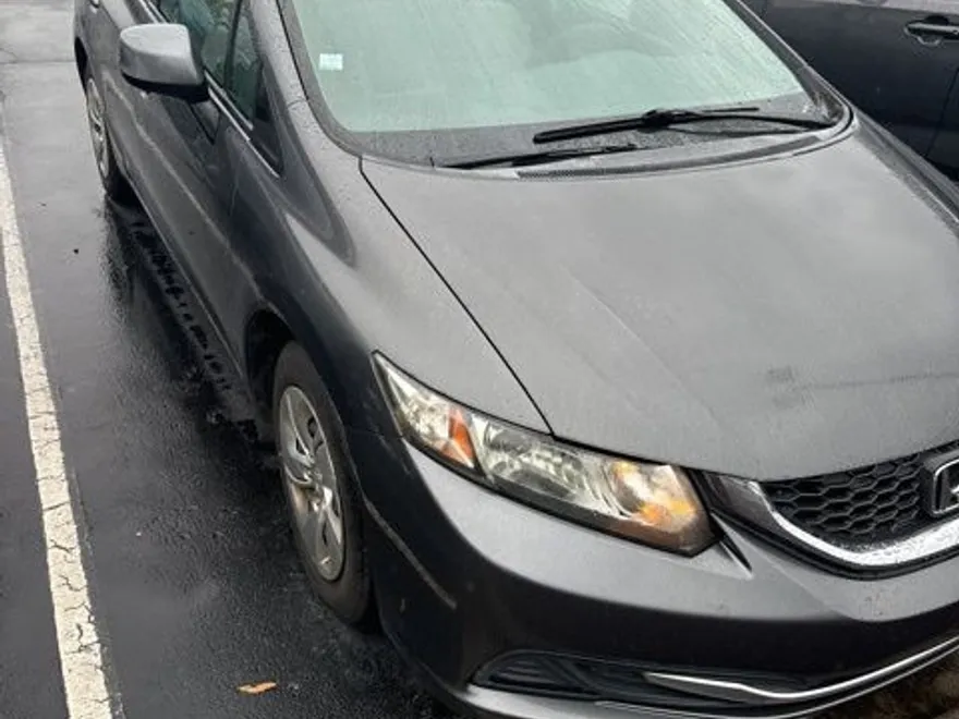 2013 Honda Civic LX photo 1