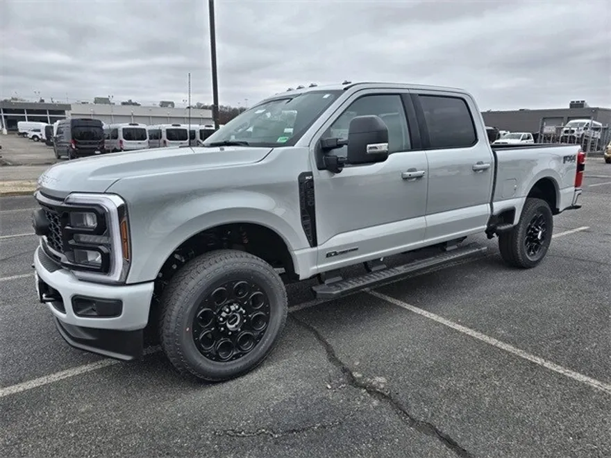 2025 Ford F-250 XLT photo 1