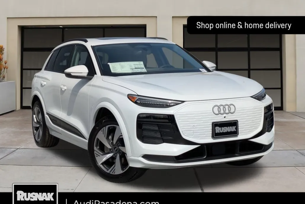 2025 Audi Q6 E-tron Premium Plus photo 1