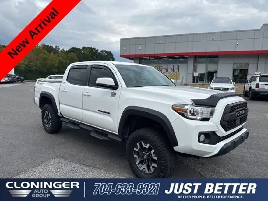 2021 Toyota Tacoma TRD Off-Road 4x4 Double Cab photo 1