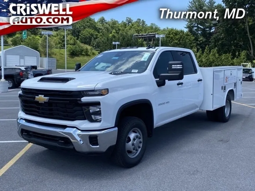 2025 Chevrolet Silverado 3500HD Work Truck photo 1