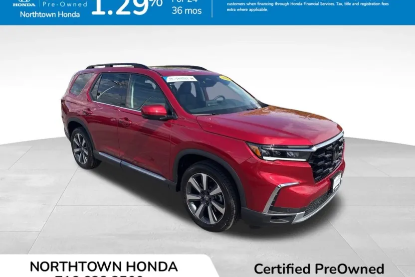 2025 Honda Pilot Touring photo 1