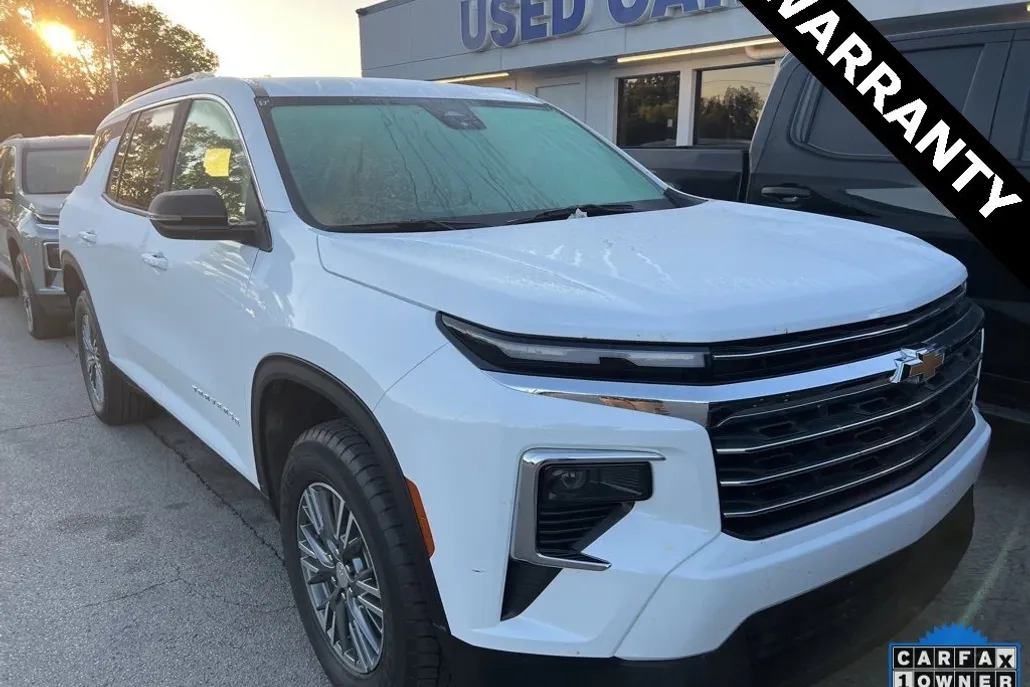 2025 Chevrolet Traverse photo 1