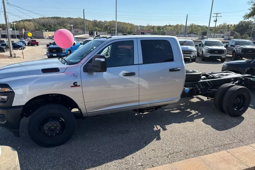 2026 Ram 3500 Tradesman photo 1