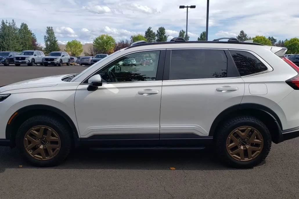 2023 Honda CR-V EX-L photo 1