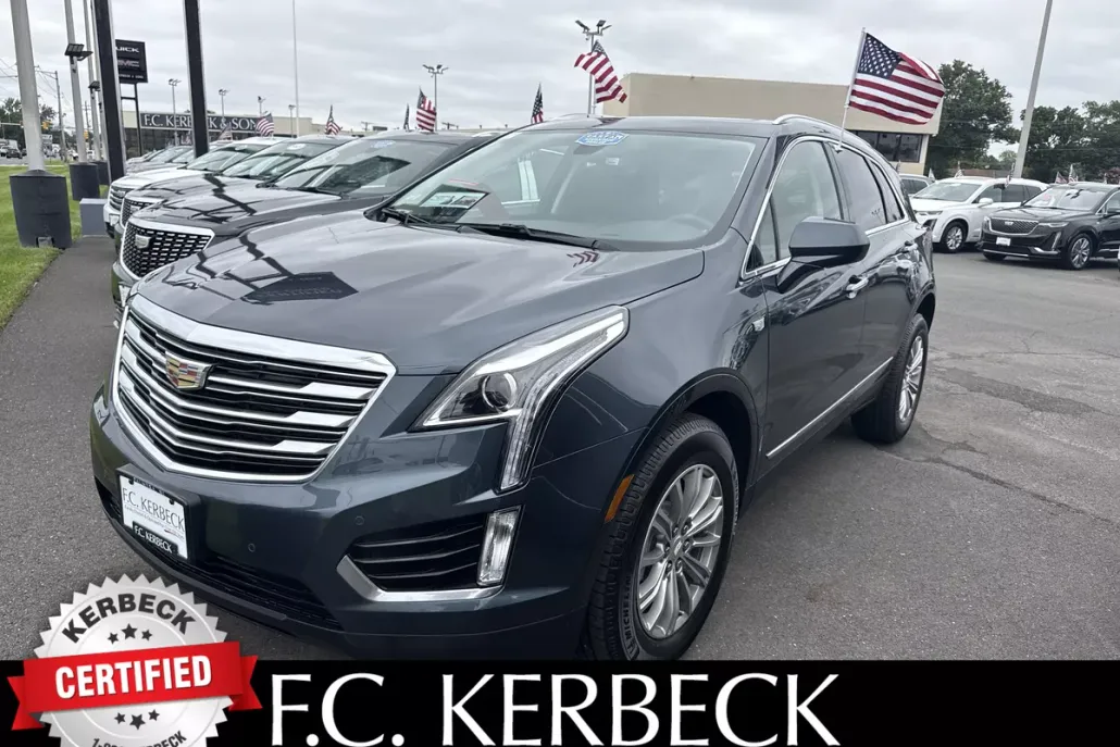 2019 Cadillac XT5 Luxury photo 1